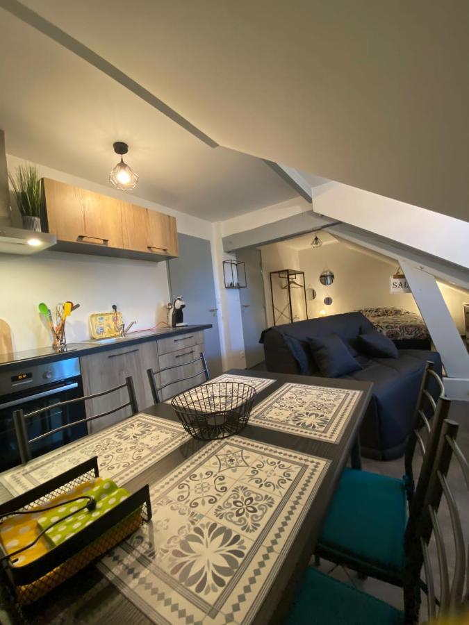 Le Grenier Saint-Pierre Apartment Verdun-sur-Meuse ภายนอก รูปภาพ